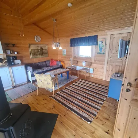 Vaestanro Skaergardsstuga Pa Egen Oe Med Batskjuts *